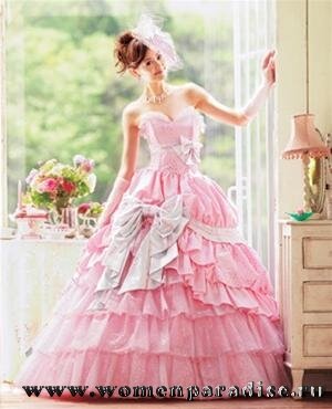 Розовое свадебное платье