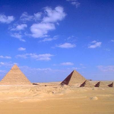 Пирамиды "машины времени"